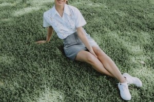 Jennie杂志尺度好大，网友：Jennie的时尚感真的太强了！