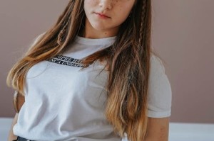 白鹿今晚还回家吗？狗仔队蹲守无果