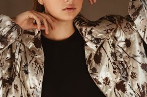 周翊然工作室为何选择告黑？背后真相令人震惊