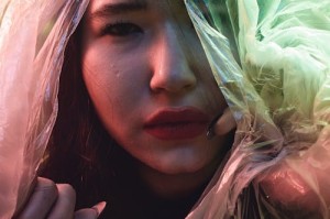 胖东来起诉两个小段博主，自媒体言论自由与企业名誉权如何平衡？