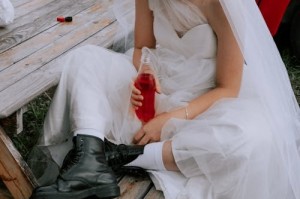 女硕士失踪年生育两孩案 家属质疑警方办案不力