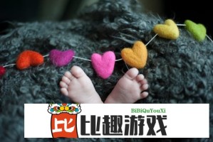 吴宣仪翟潇闻撕拉片引发争议：偶像恋情该不该公开？