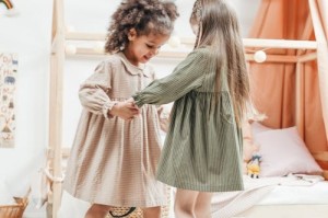 唐嫣工作室重组背后：是战略调整还是新起点？