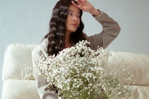 迪丽热巴公开支持折腰，引发网友热议：她为何如此力挺？