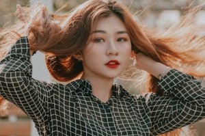 防晒霜用太多也有害？女子因缺钙睡觉时骨折