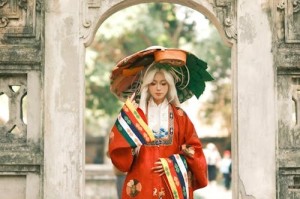 少女与船夫经典版歌曲：一代人的青春回忆