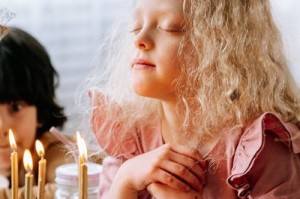 范丞丞工作室删除撕拉片 粉丝要求公开完整视频