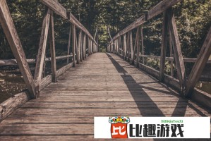 抬棺帮忙反丧命，家属获万补偿引法律争议