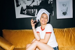 张杰谢娜女儿小咘芽商标被抢注 粉丝呼吁加强姓名权保护