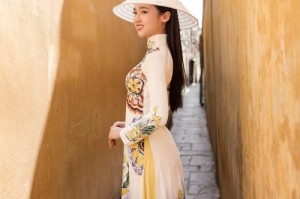 坐在教授的棒棒上背单词：家长和老师的看法与争议